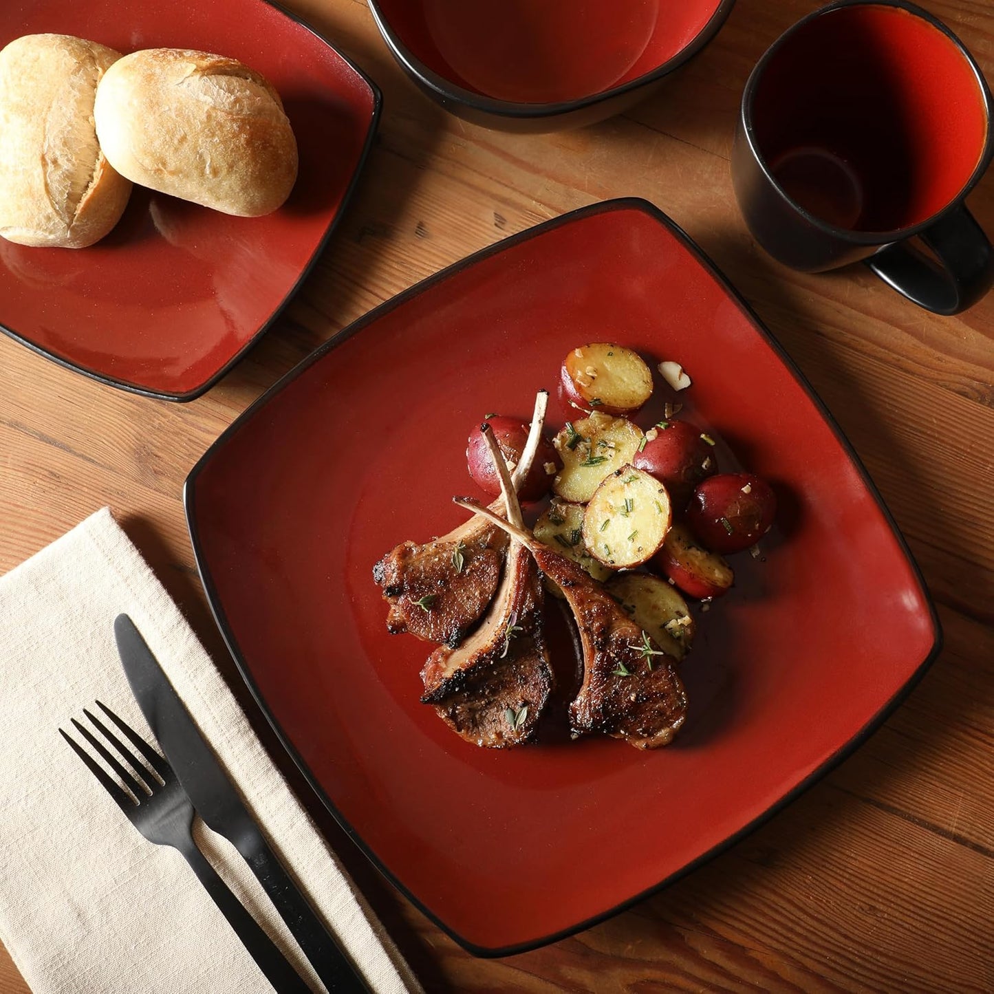 Gibson Soho Lounge Square Reactive Glaze Dinnerware Set, Red, Service for 4 (16pcs)
