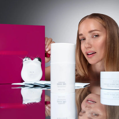 Limited Edition Holiday Microcurrent Gift Set